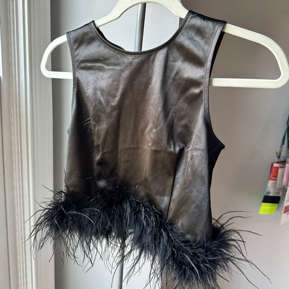 Black feather Embellished Crop Tank Top